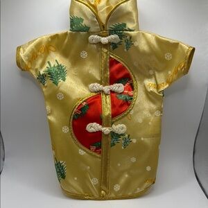 Christmas Wine or Bottle slip on clothes